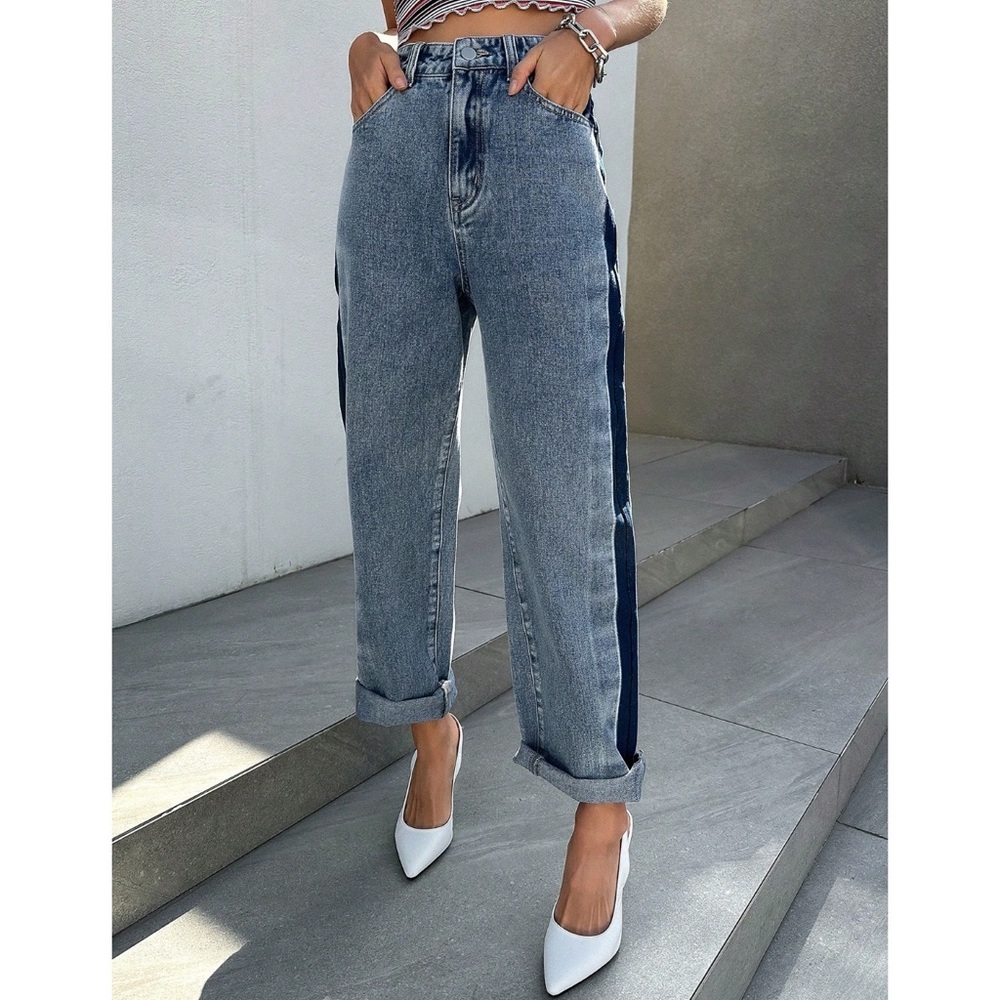 Contrast side seam Jeans